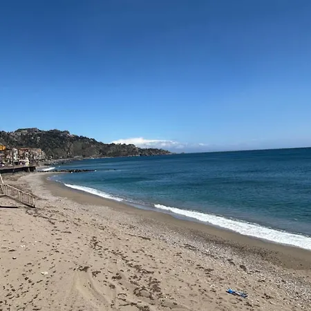 Apartment Onda Quieta Giardini-Naxos